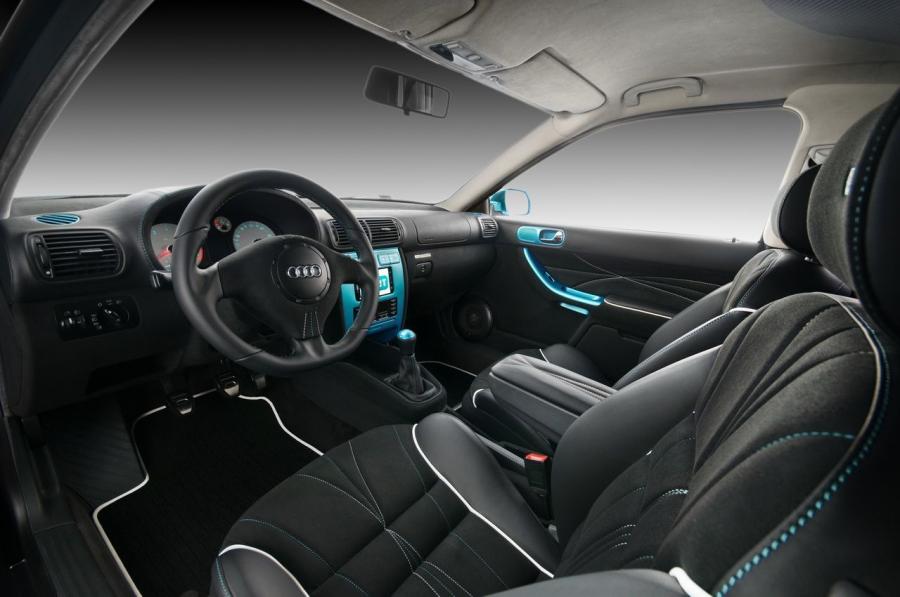 Интерьер Audi A3 Eset by Vilner 2012 года  (фото 10 из 13)